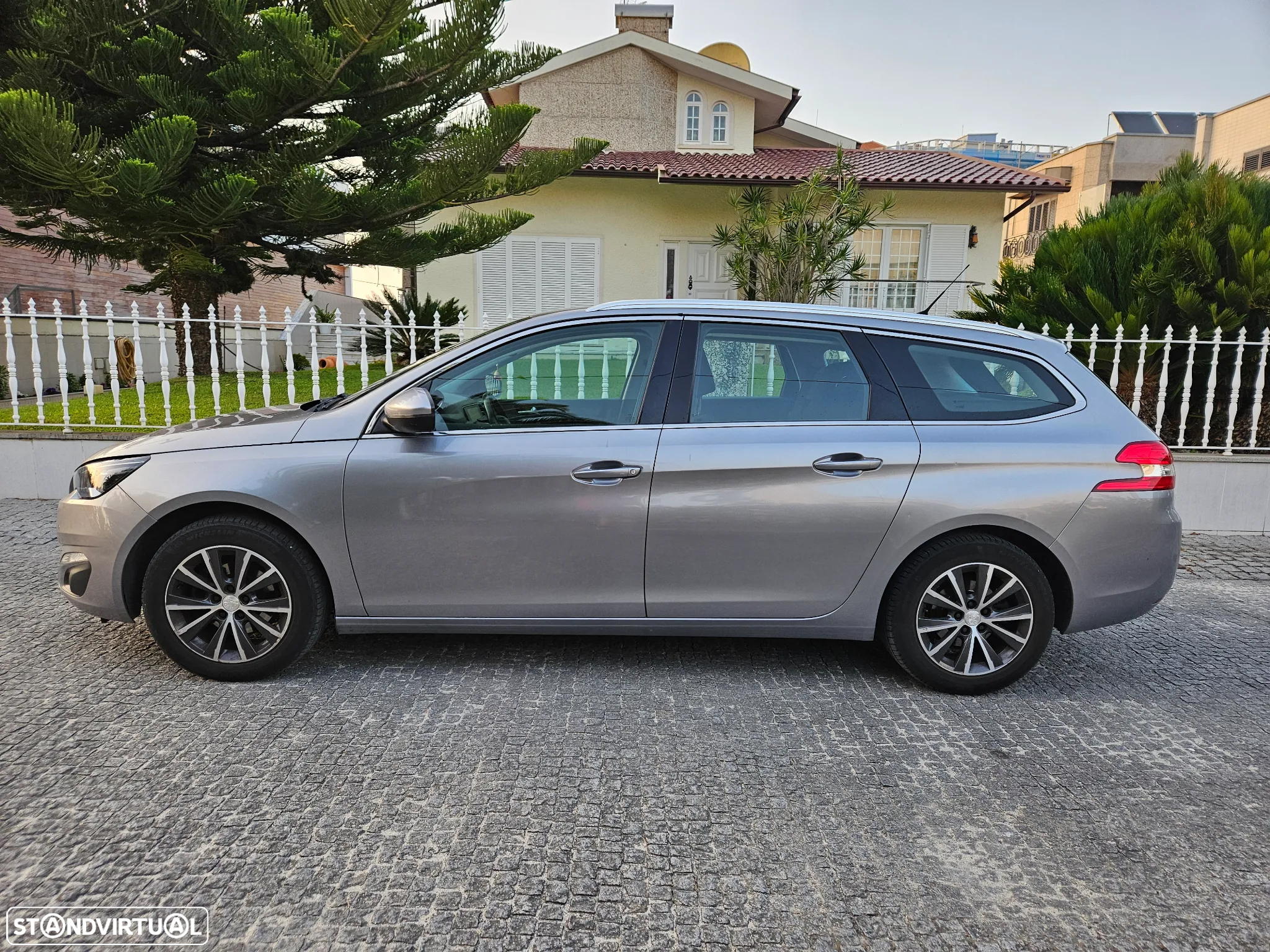 Peugeot 308 SW e-HDi 115 Stop & Start Active - 8