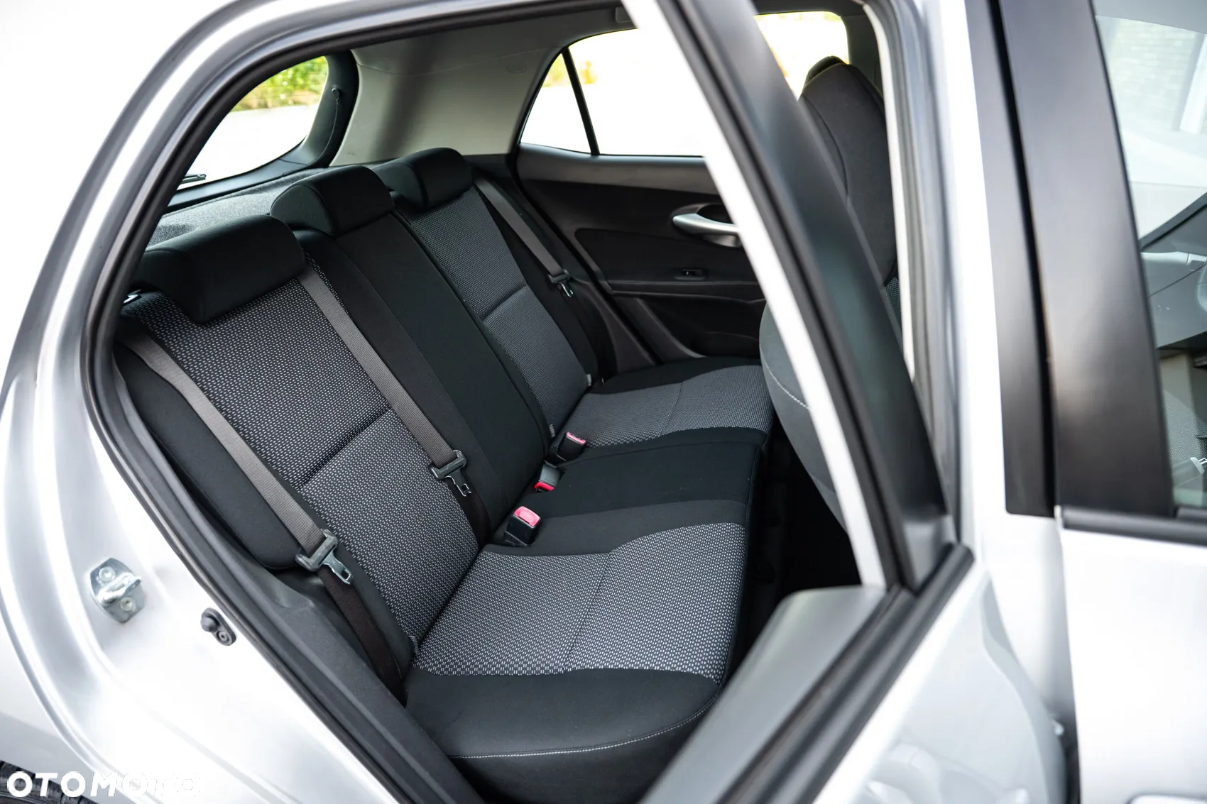 Toyota Auris 1.6 Valvematic Comfort - 18