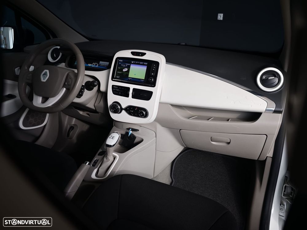 Renault Zoe (c/ Bateria) 22 kwh Life - 41