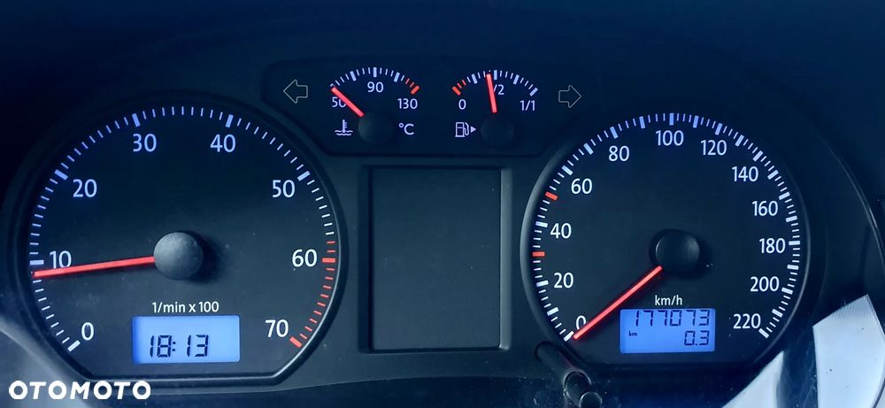 Volkswagen Polo 1.4 16V Comfortline - 15