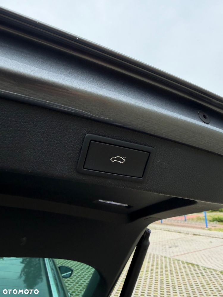 Skoda Superb 2.0 TDI SCR Style DSG - 13