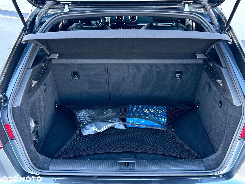 Audi A3 Sportback 2.0 TDI S tronic S line Sportpaket - 11