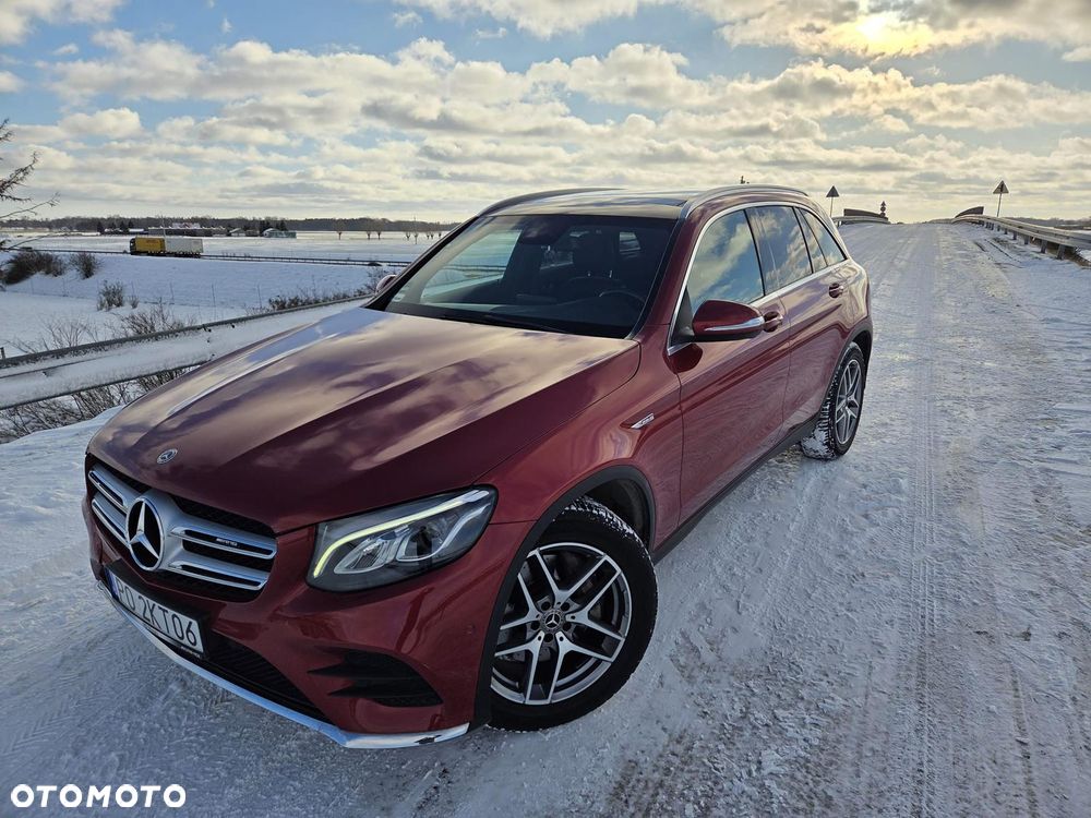 Mercedes-Benz GLC - 39