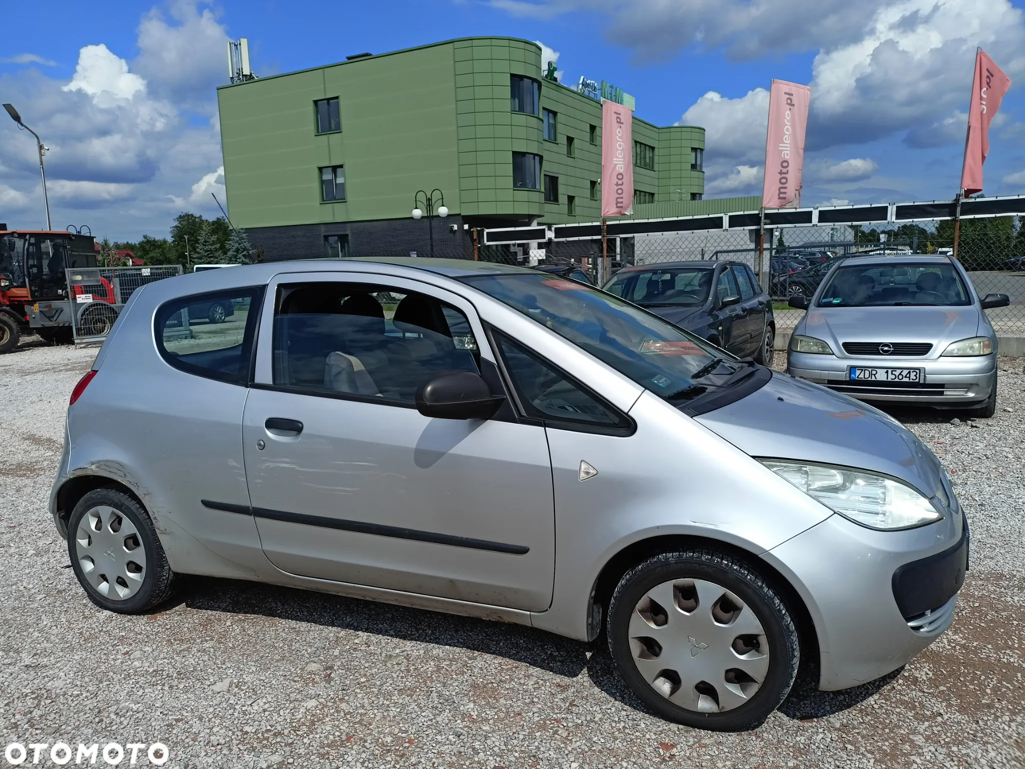Mitsubishi Colt - 6