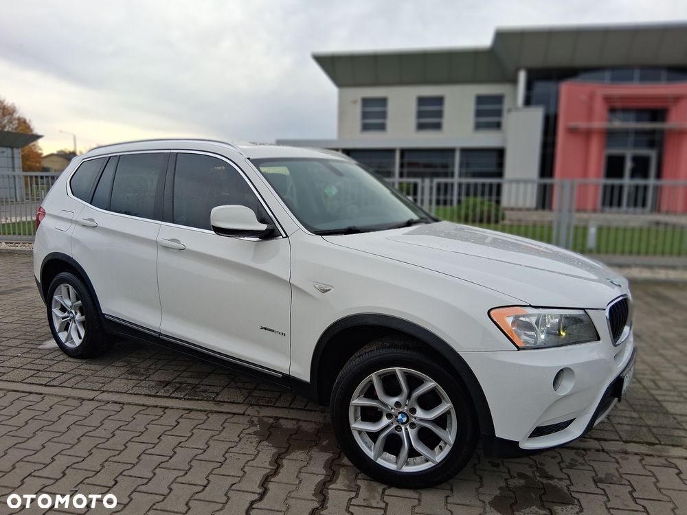 BMW X3 xDrive28i Advantage - 12