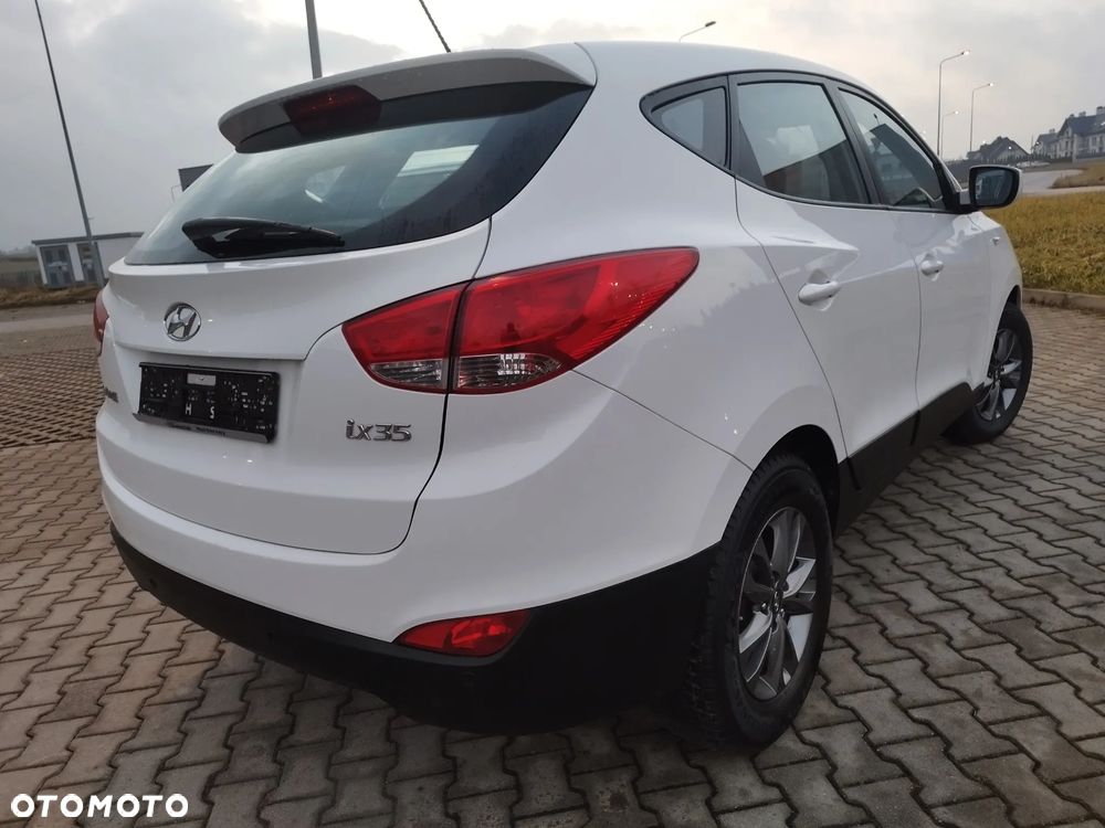 Hyundai ix35 1.6 2WD Fifa World Cup Edition - 7
