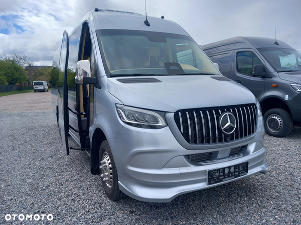 Mercedes-Benz Sprinter 519  rocznik 2025