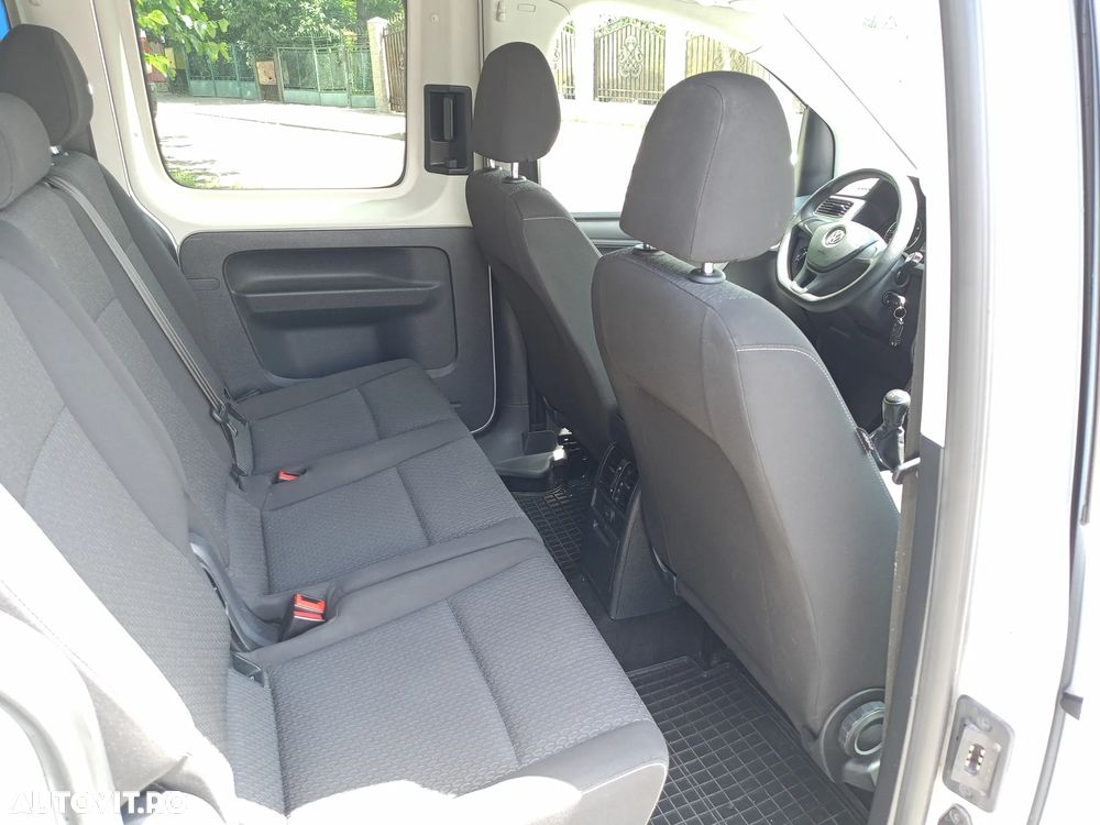 Volkswagen Caddy Maxi - 10