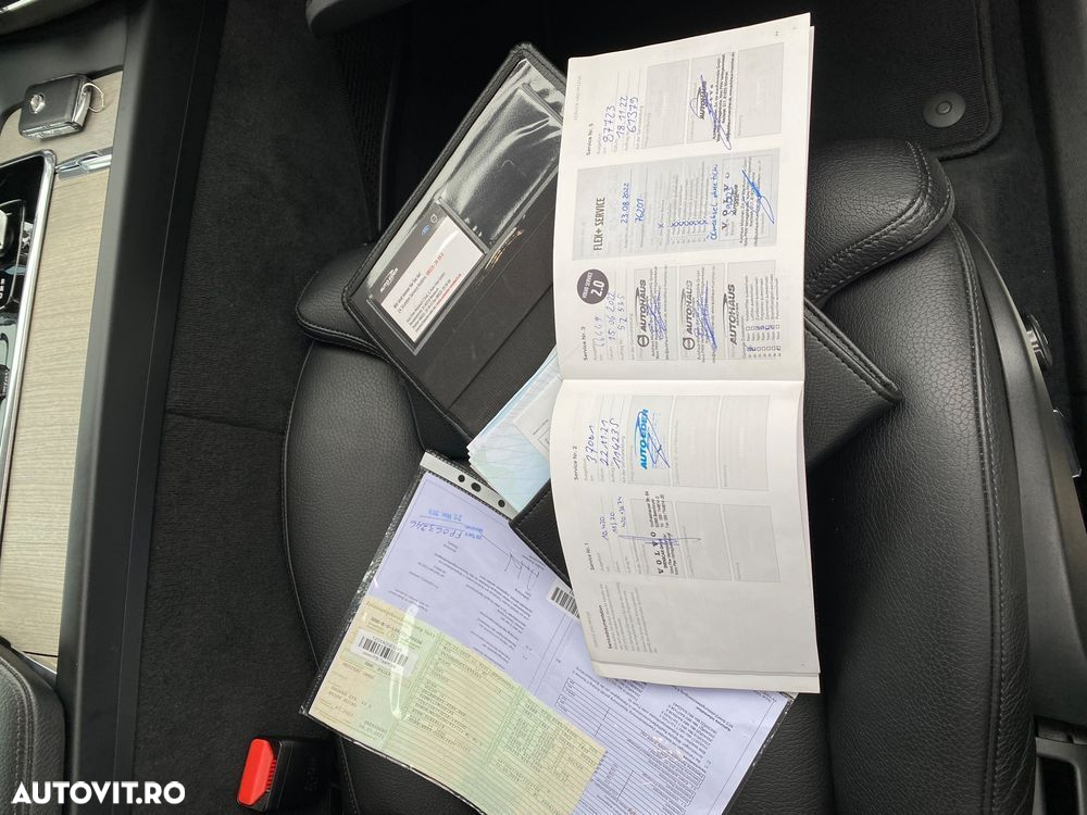 Volvo XC 60 D4 AWD Geartronic Inscription - 36
