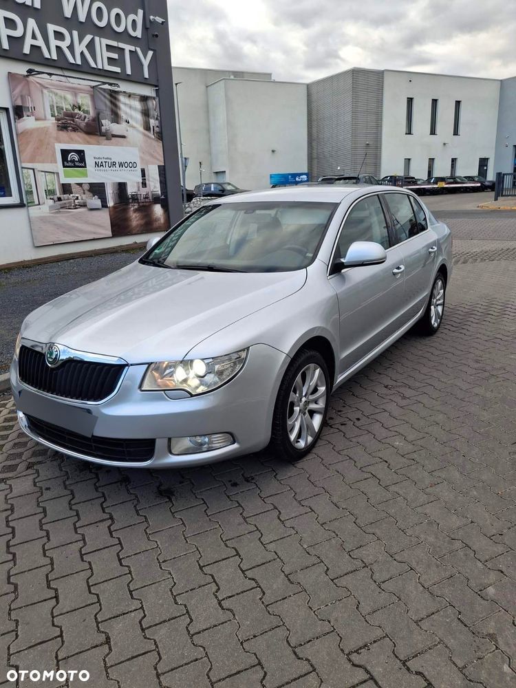 Skoda Superb 1.8 TSI 4x4 Ambition - 14