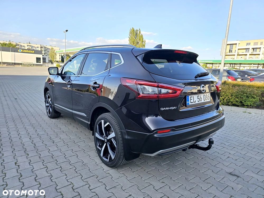 Nissan Qashqai 1.2 DIG-T Xtronic TEKNA+ - 9