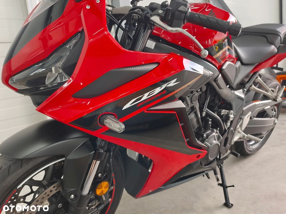 Honda CBR - 15