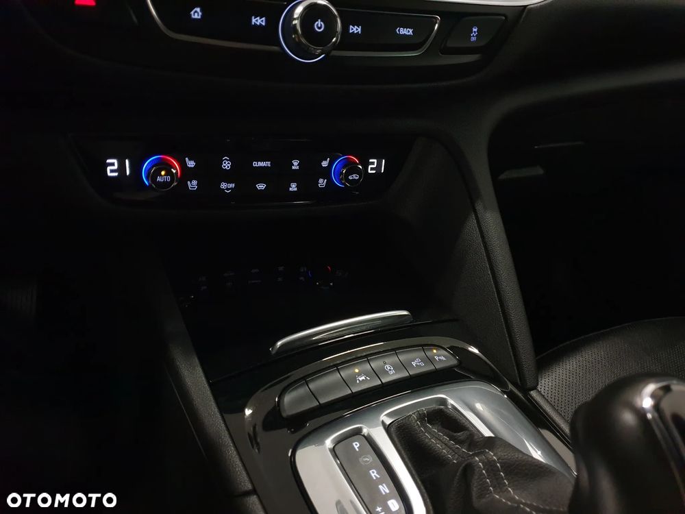 Opel Insignia Sports Tourer 2.0 Diesel Automatik Innovation - 32