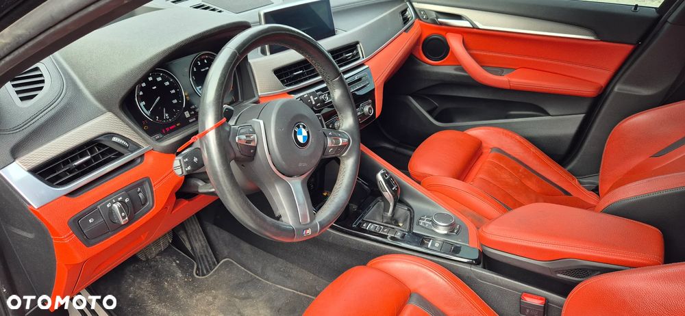 BMW X2 M35i Edition GoldPlay - 12