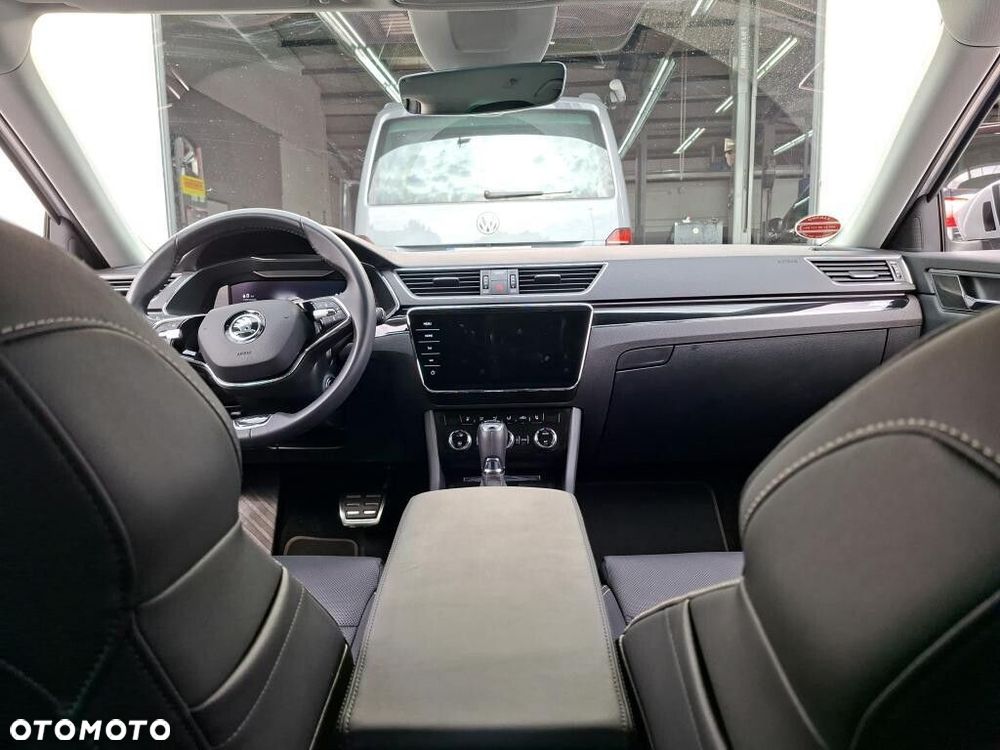 Skoda Superb 2.0 TDI SCR L&K DSG - 7