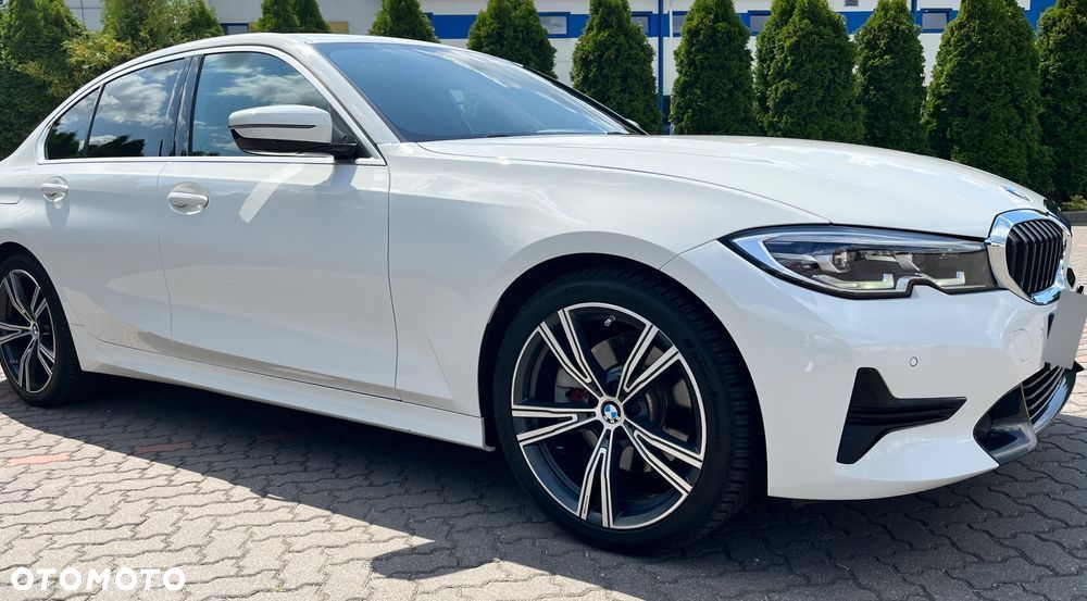 BMW Seria 3 330i Sport Line - 6