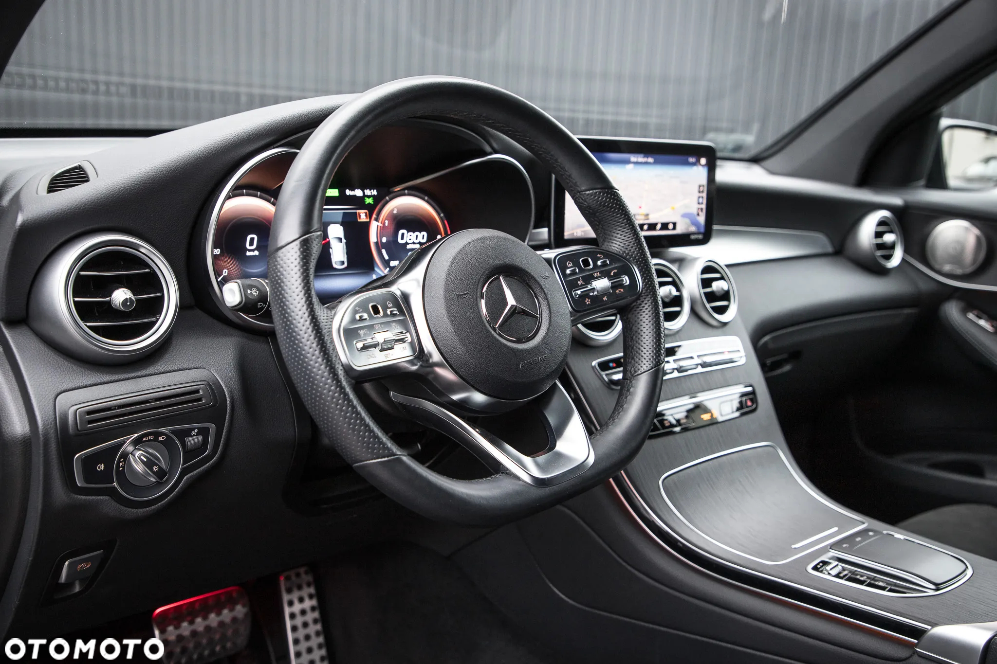 Mercedes-Benz GLC 350 d 4Matic 9G-TRONIC AMG Line - 16
