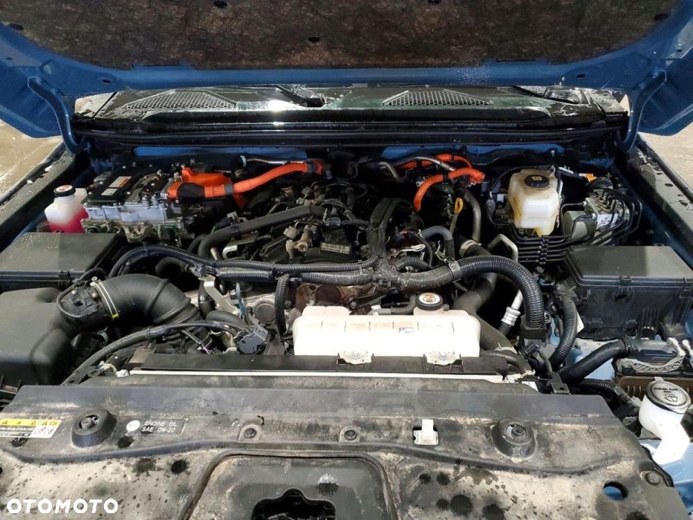 Toyota Land Cruiser - 7