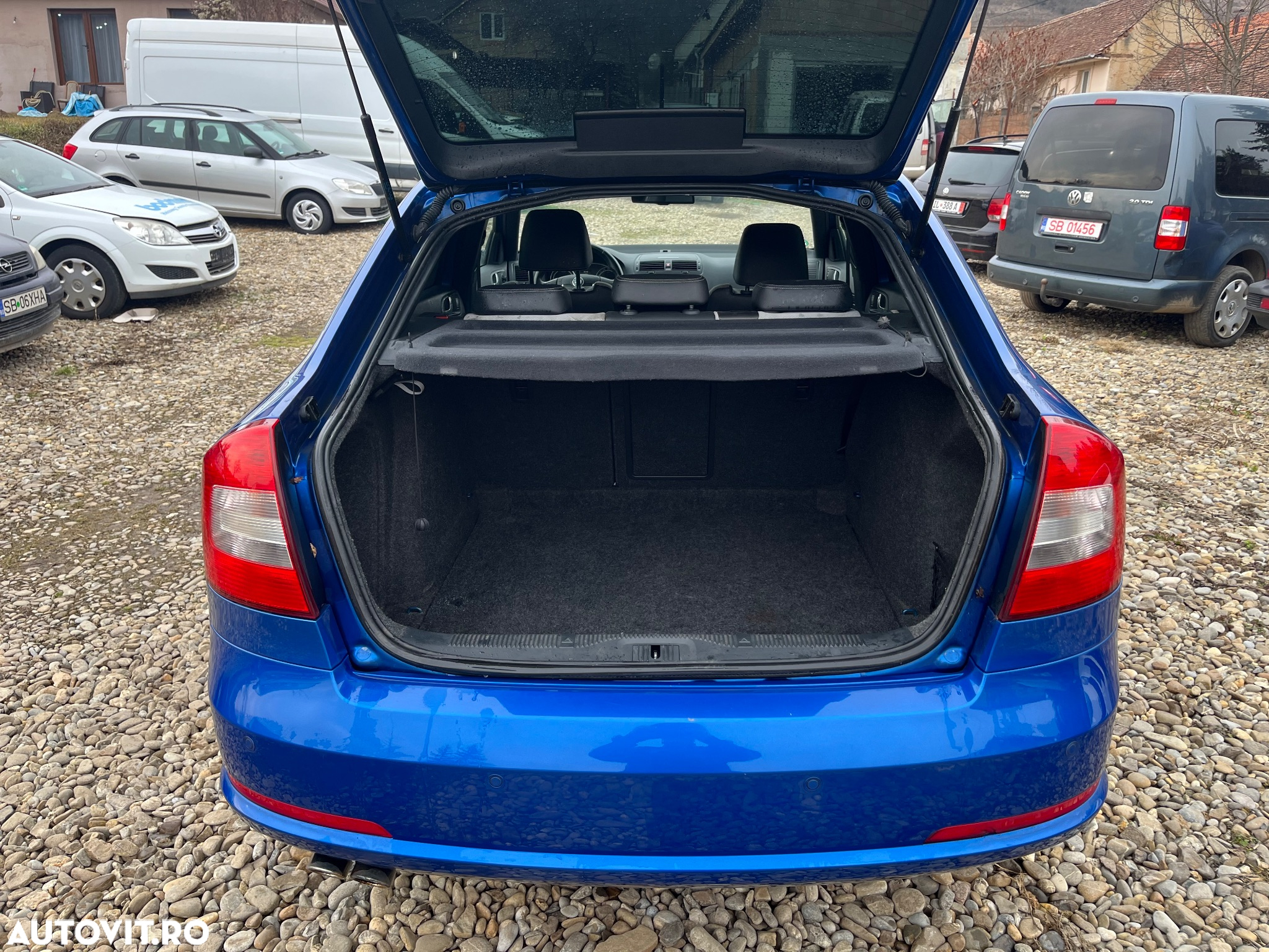 Skoda Octavia 2.0 TFSI RS - 9