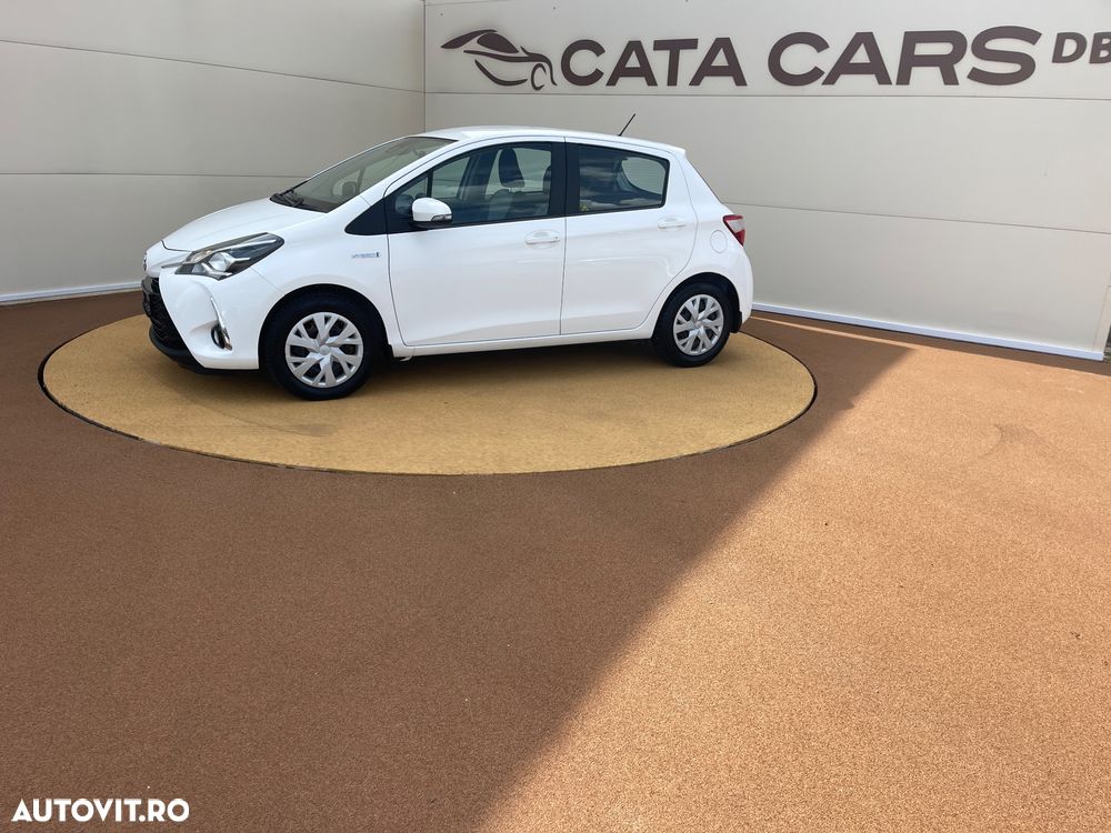 Toyota Yaris 1.5 VVT-i HSD Active - 6
