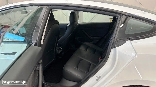 Tesla Model 3 Long Range RWD - 8