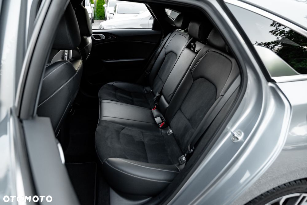 Kia ProCeed 1.5 T-GDI DCT7 OPF GT LINE - 21