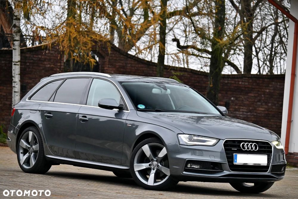 Audi A4 Avant 2.0 TDI DPF clean diesel quattro S tronic S line Sportpaket - 5