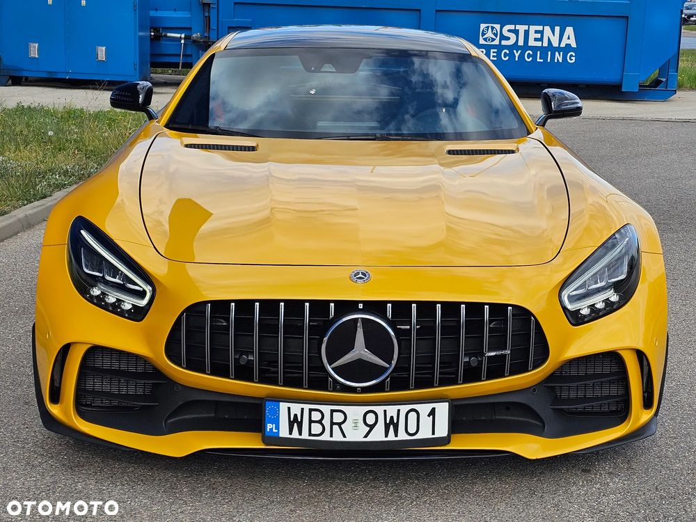 Mercedes-Benz AMG GT R - 11