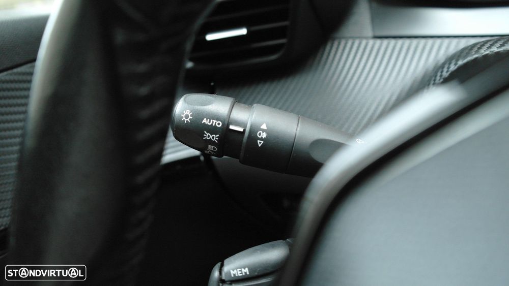 Peugeot 208 1.2 PureTech Active - 34