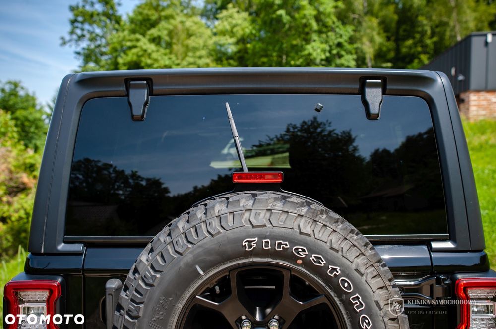 Jeep Wrangler - 25