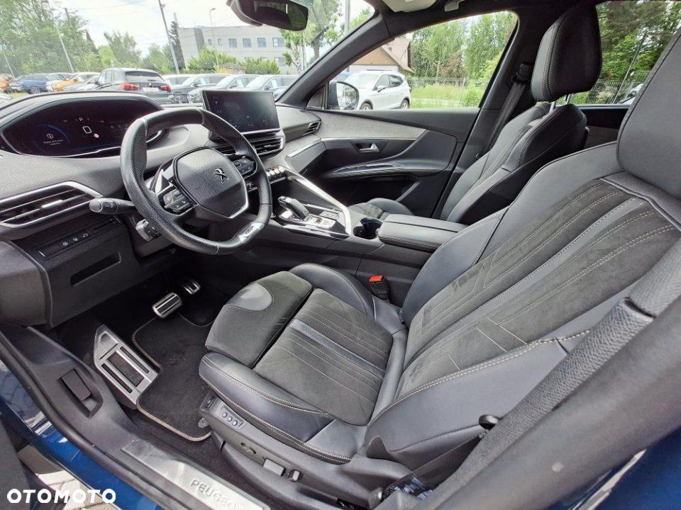 Peugeot 5008 - 13