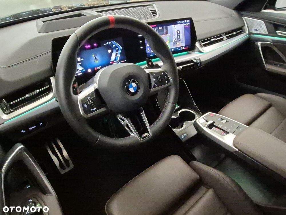 BMW X2 - 11