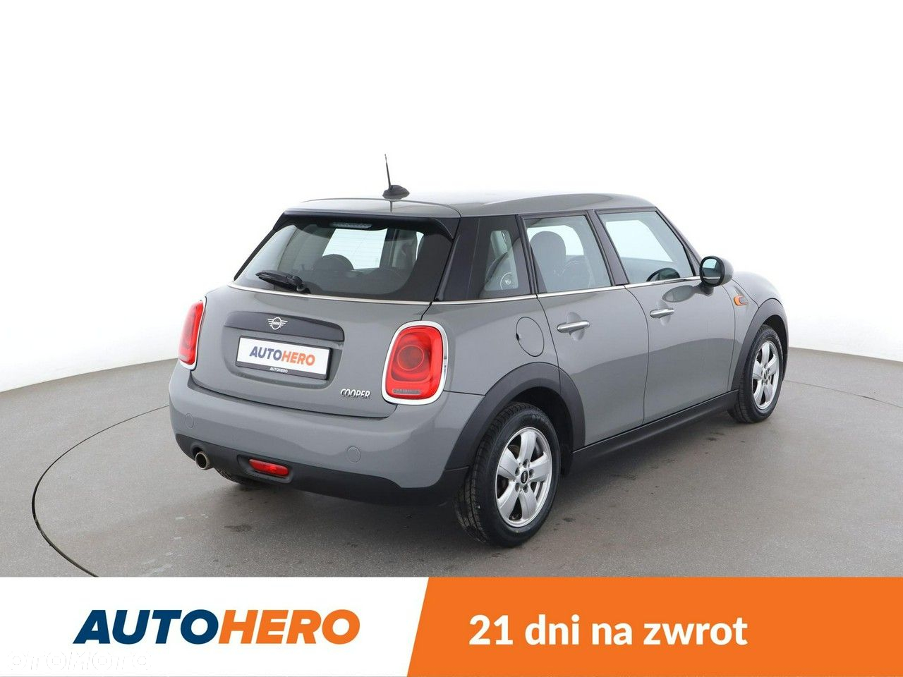 MINI Cooper Standard - 7