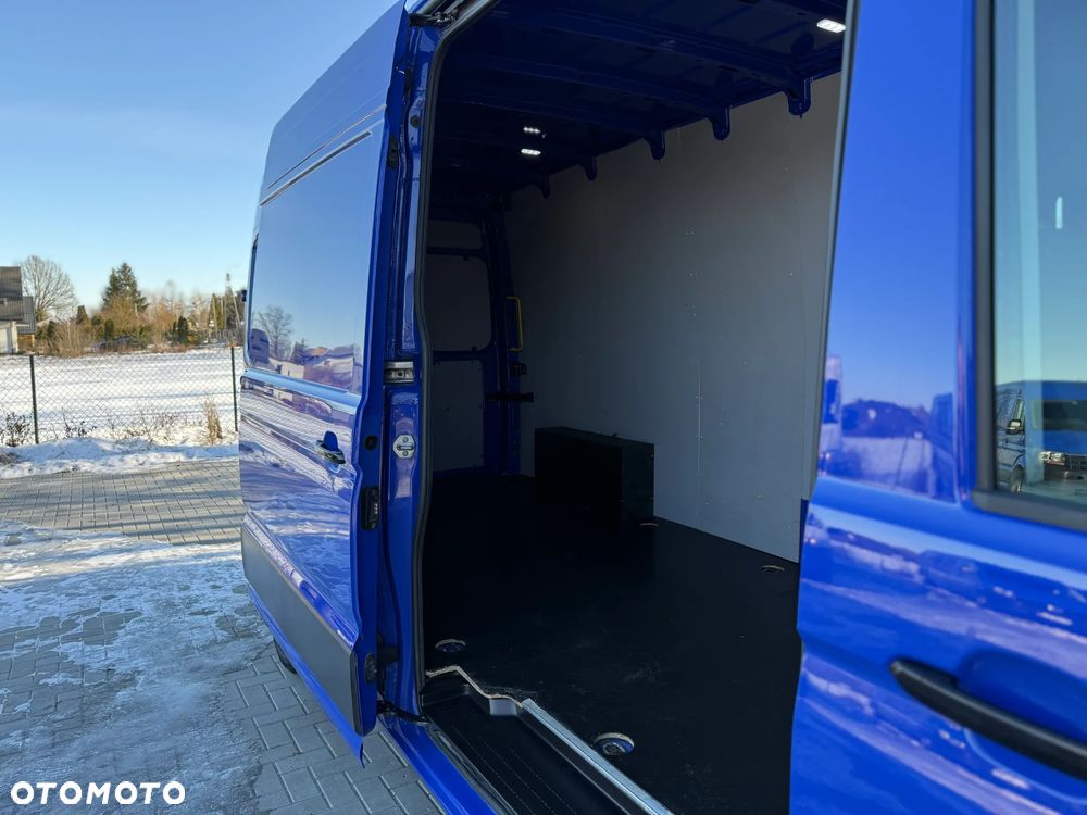 Volkswagen Crafter 2.0 140KM / Długi L4 H2 / Automat DSG / 2022 ROK PRODUKCJI / 245.081KM PRZEBIEG / Serwis ASO / Bezwypadkowy / Zarejestrowany w PL - 8