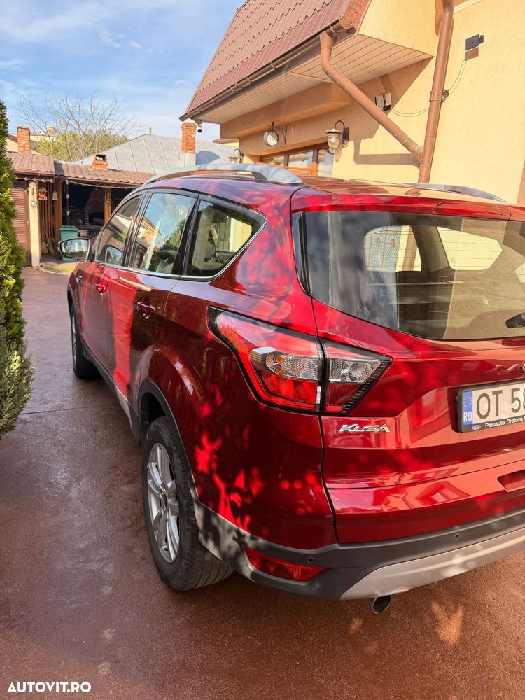 Ford Kuga - 3