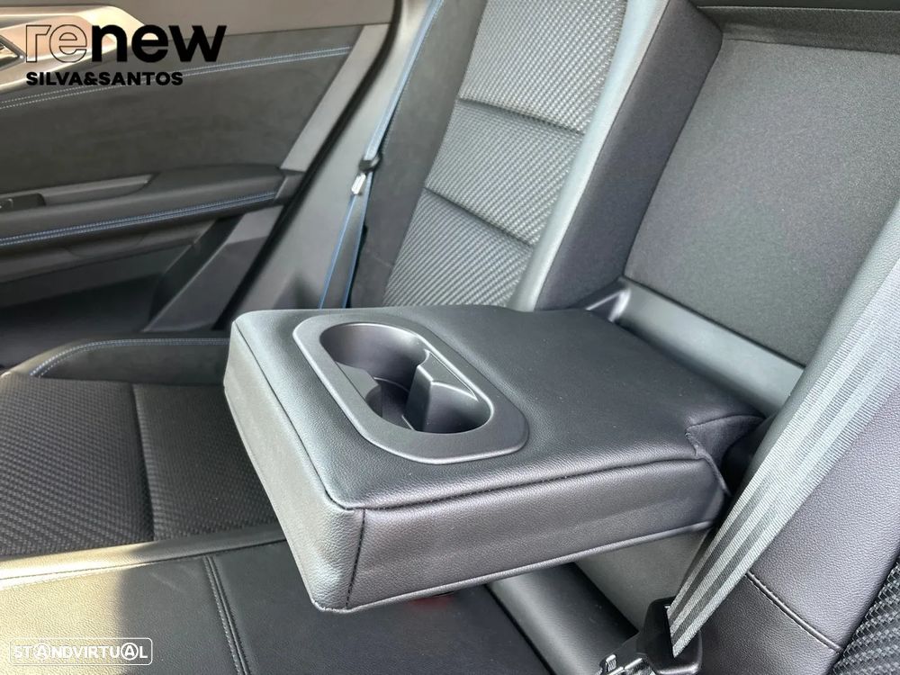 Renault Austral 1.2 Full Hybrid E-Tech Esprit Alpine - 24