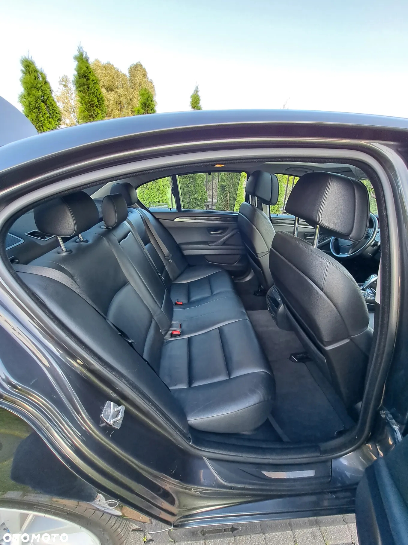 BMW Seria 5 535i xDrive - 16