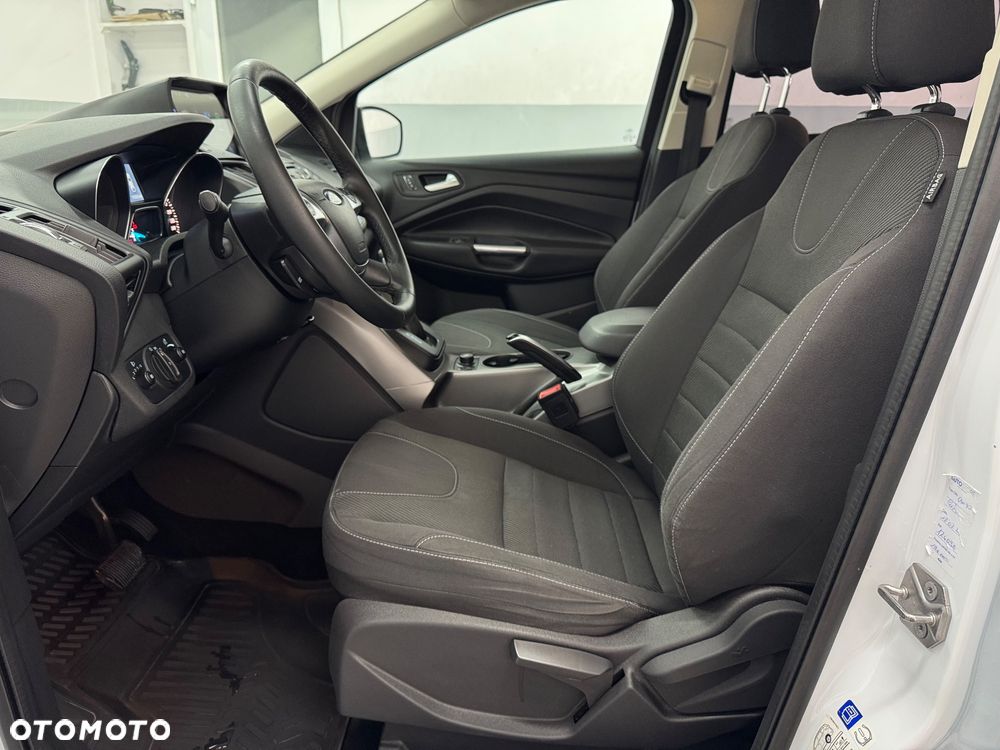 Ford Kuga 2.0 TDCi 4x4 Individual - 12