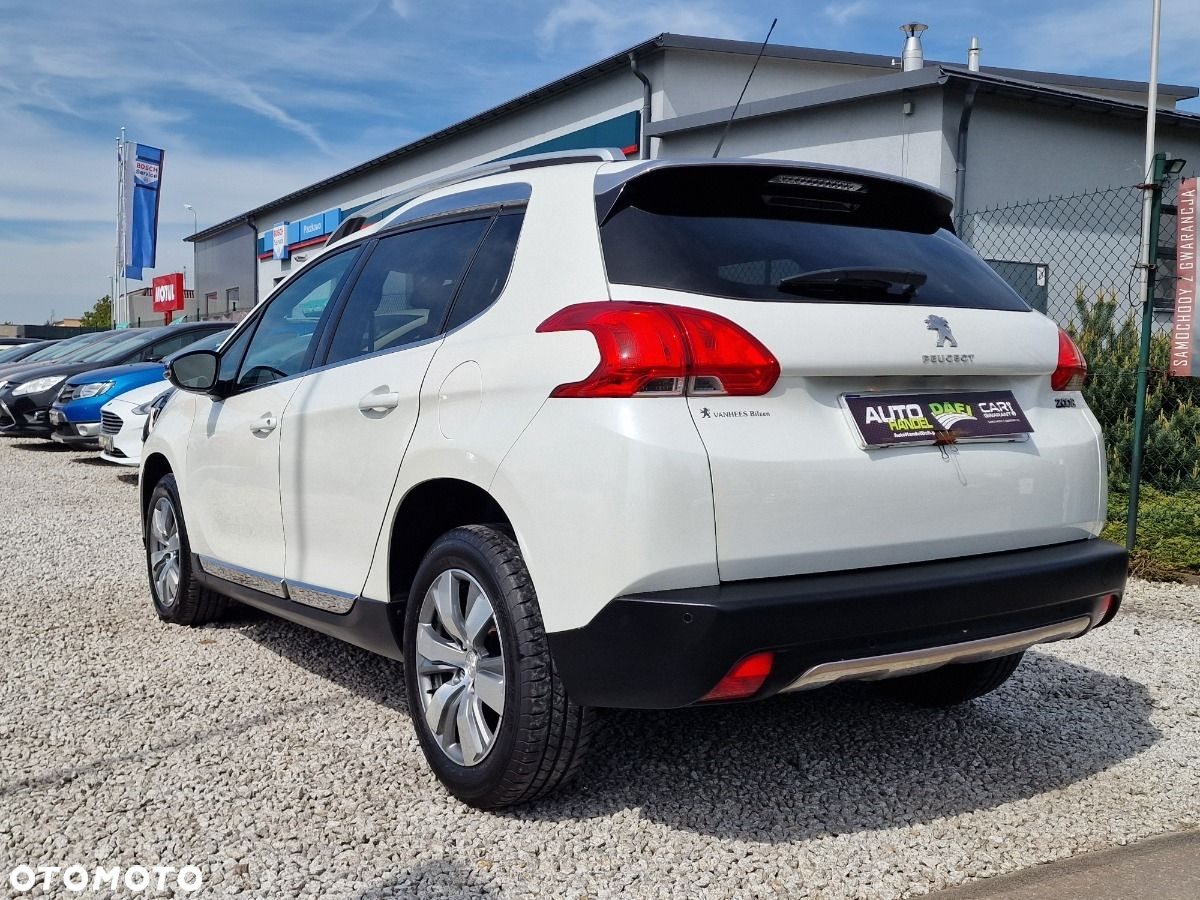 Peugeot 2008 - 4