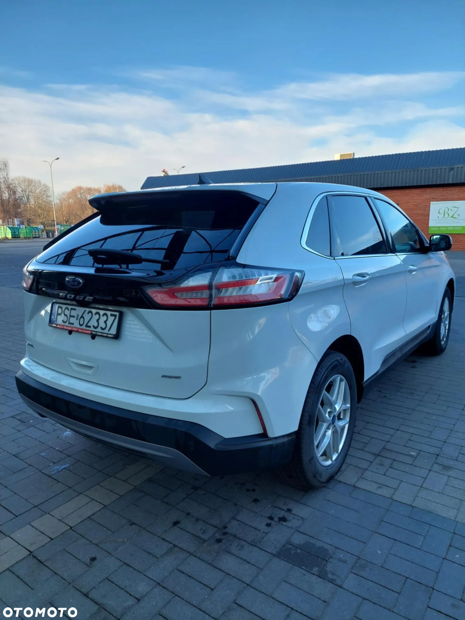 Ford Edge - 4