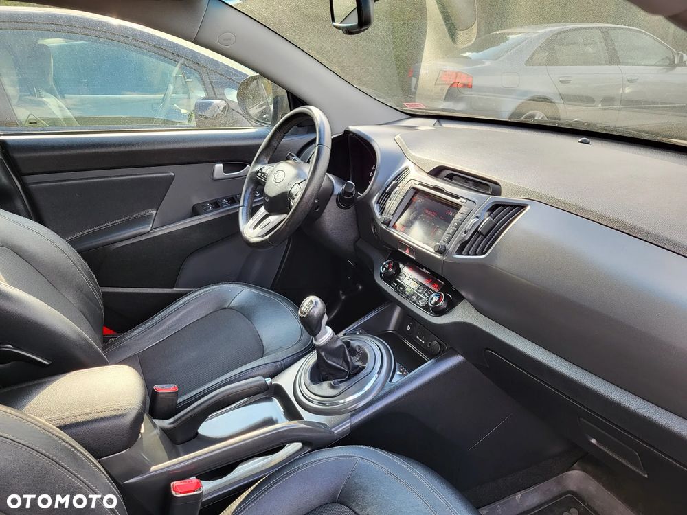 Kia Sportage 2.0 CRDI XL 2WD - 23