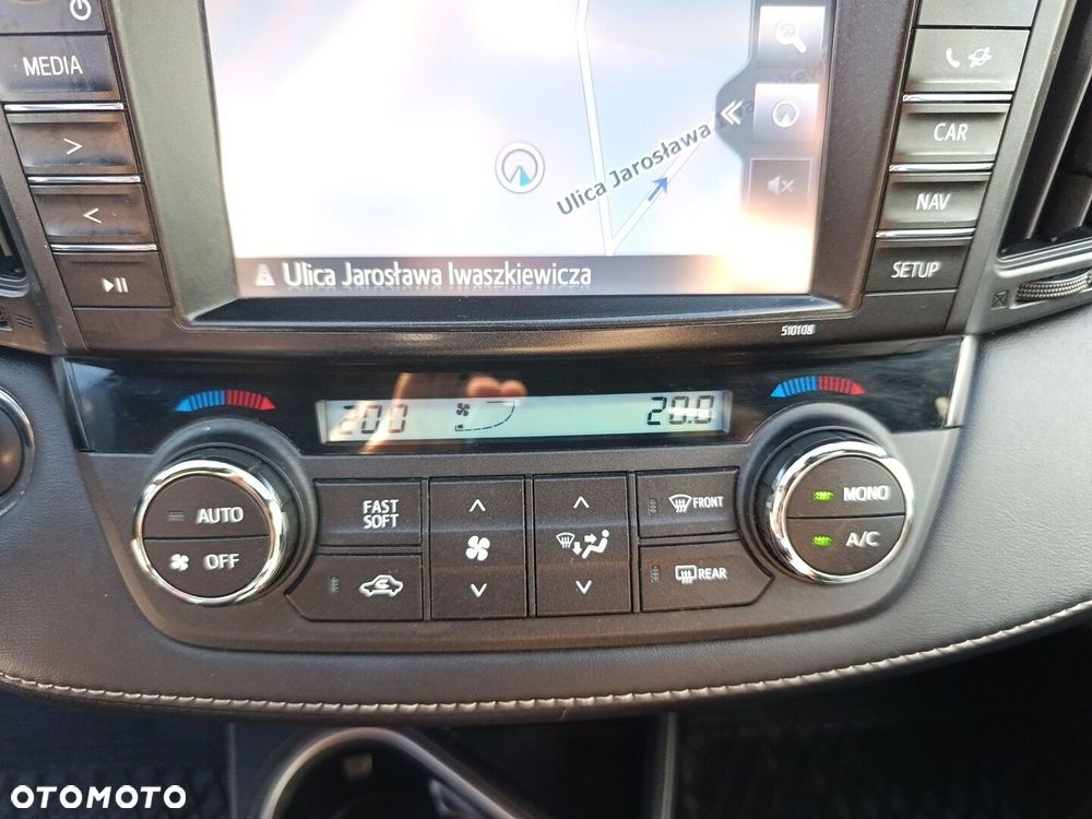 Toyota RAV4 - 31