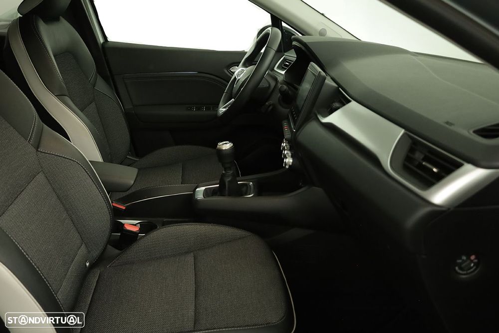 Renault Captur 1.0 TCe Techno Bi-Fuel - 23