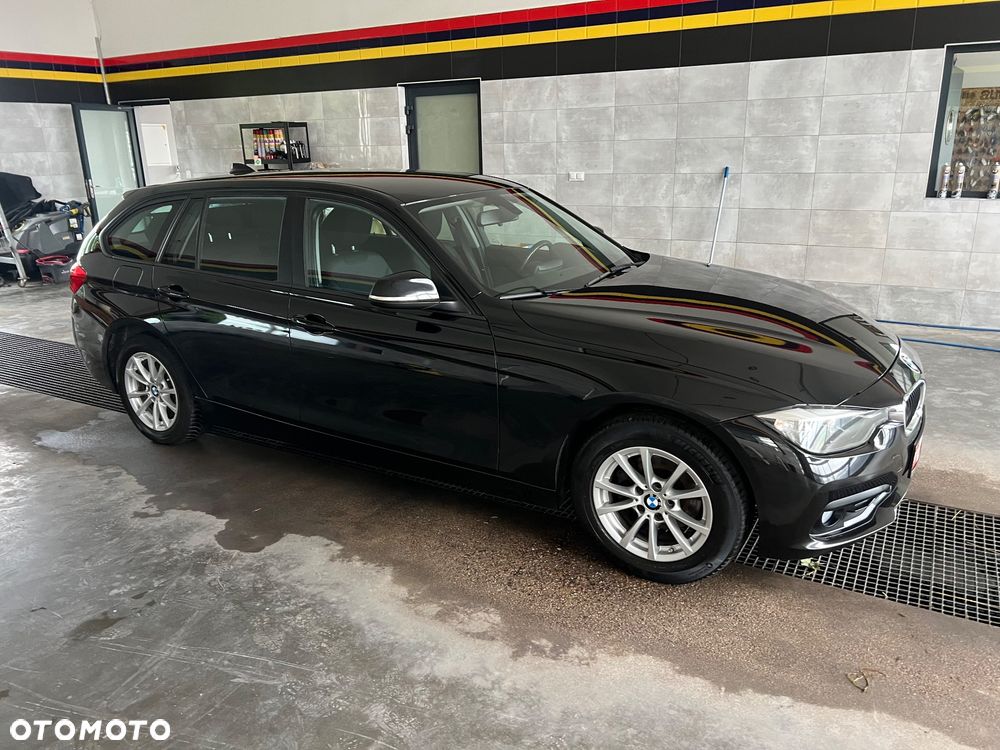 BMW Seria 3 318d xDrive - 6
