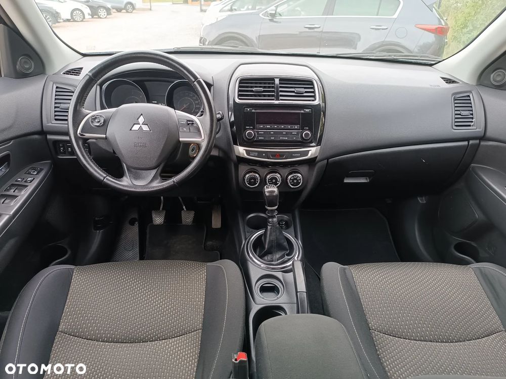 Mitsubishi ASX 1.8 DI-D 2WD Inform - 23