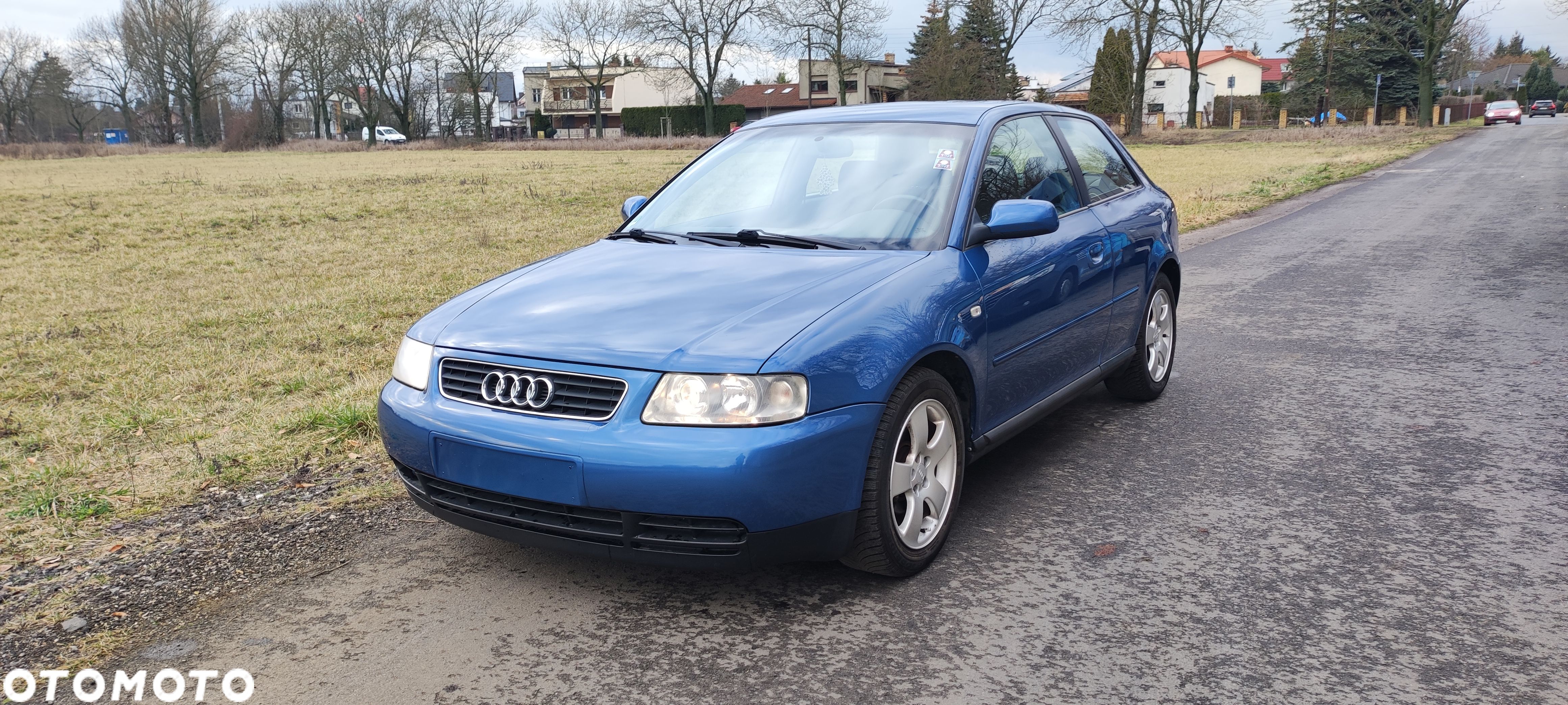 Audi A3 1.6 Ambiente - 1