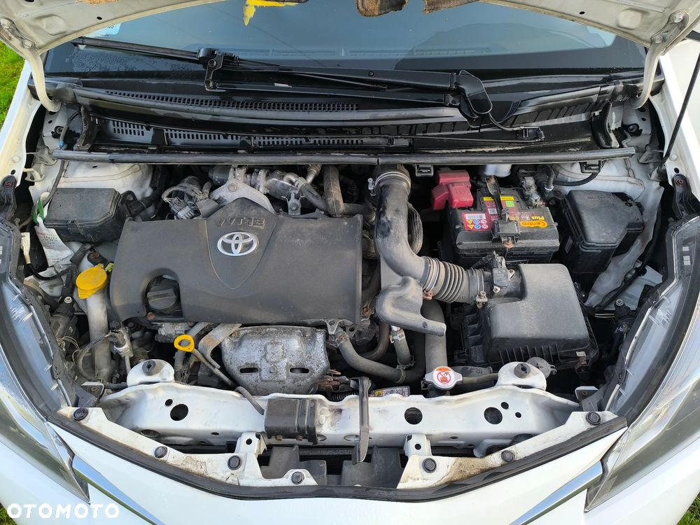 Toyota Yaris 1.5 Active - 18