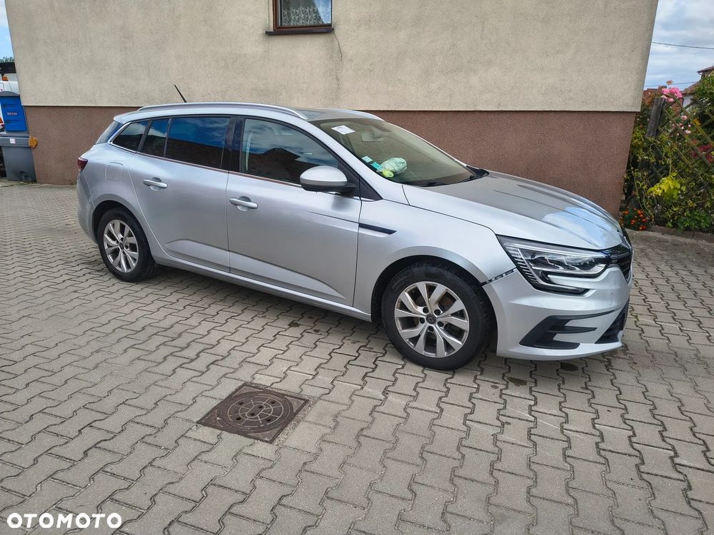 Renault Megane - 5