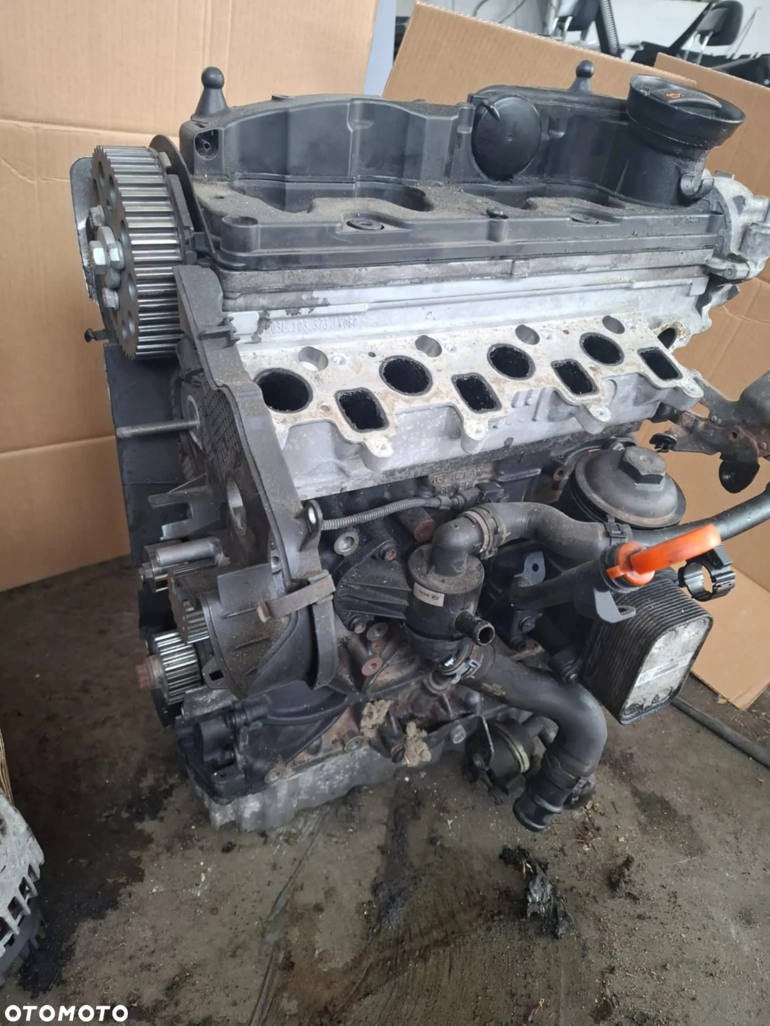 SILNIK USZKODZONY VW TIGUAN PASSAT B7 2,0 TDI 140 KM CFF SŁUPEK GŁOWICA - 4