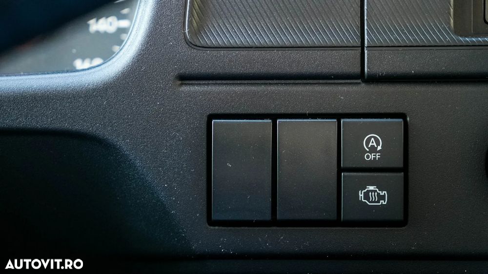 Isuzu M27 3.0 diesel - 15